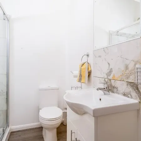 Appartamento Contemporary 5 Bedroom Flat Leeds (West Yorkshire)